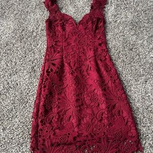 Lulu’s Maroon Dress size small
